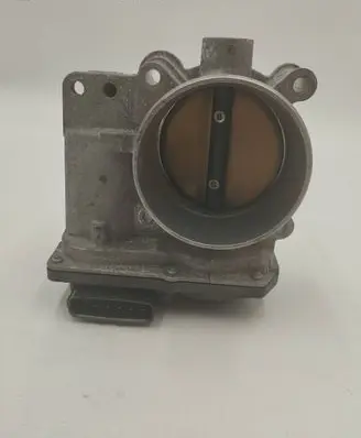 Volvo V70 Throttle body valve 30711551050915 00768 3077165