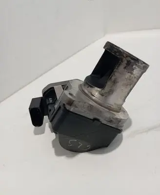 Mercedes-Benz CLS C219 EGR valve 724809470
