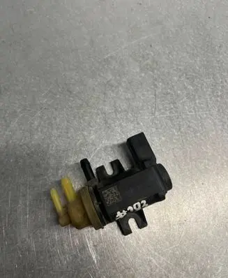 Audi A3 S3 8L Turbo solenoid valve 1K0906627B