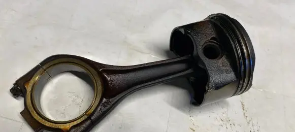 BMW 7 E65 E66 Piston with connecting rod