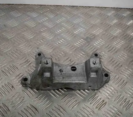Other engine bay part