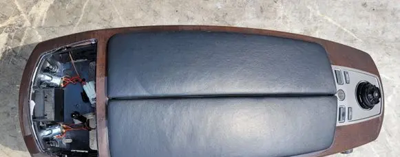 BMW 5 E60 E61 Other center console (tunnel) element 