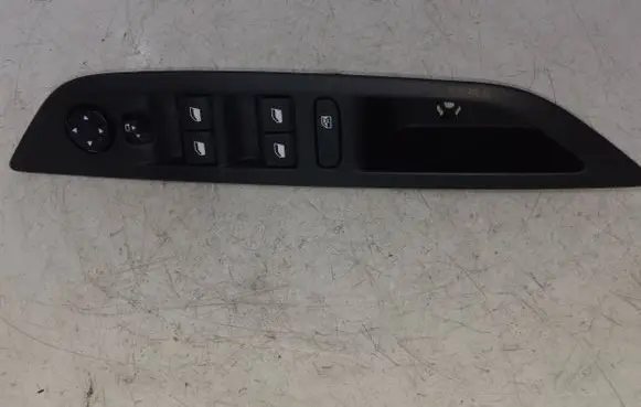 Peugeot 208 Electric window control switch 1051977299 96421760ZD