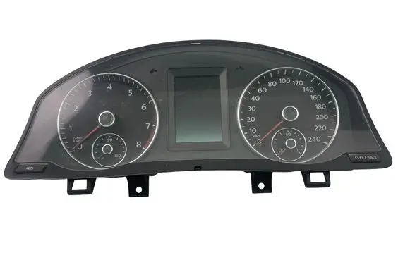 Volkswagen Golf Plus Speedometer (instrument cluster) 5M0920871