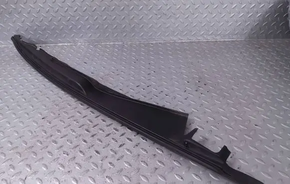 Lexus GS 300 350 430 450H Fender end trim 5380630100 5382630150