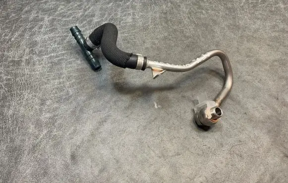 BMW Z4 E89 Engine coolant pipe/hose