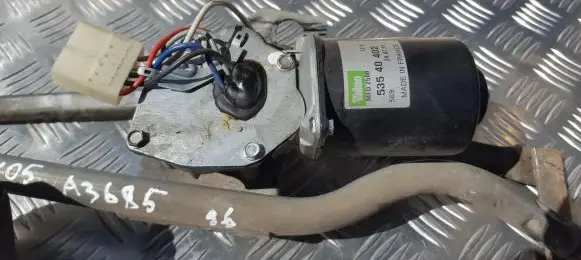 Peugeot 405 Wiper motor 53540402 MFD250B