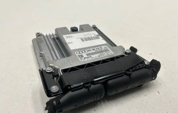 Audi A6 S6 C6 4F Engine control unit/module 03G906016ME 1039S22678 0281014258