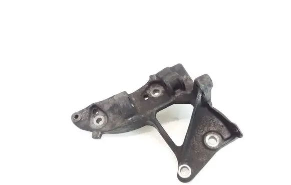 Volvo V50 Generator/alternator bracket 9653249480
