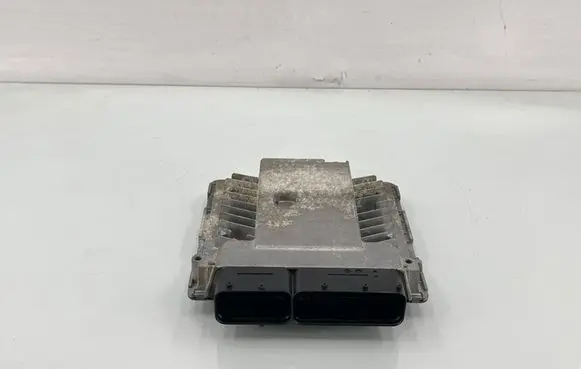 Volkswagen PASSAT B6 Engine control unit/module 03G906018T 5WP45513AF