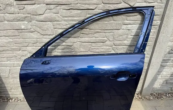 Audi A4 S4 B9 8W Front door CZESCICARSPL002