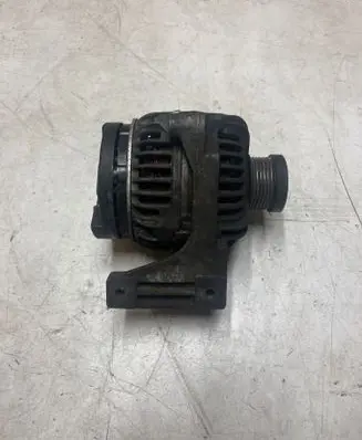 Volvo V70 Generator/alternator 8676496