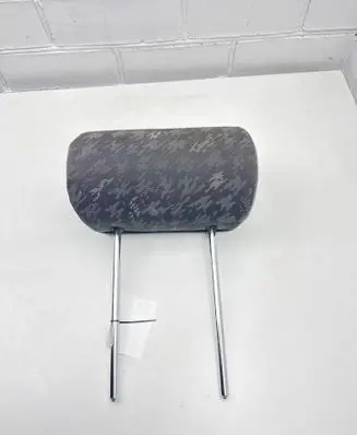 Mercedes-Benz ML W163 Front seat headrest 