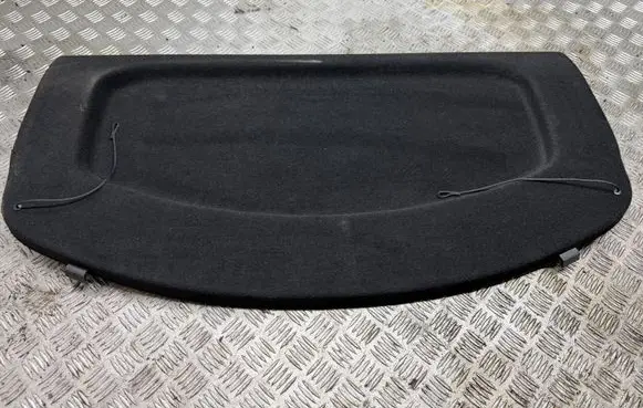 Parcel shelf