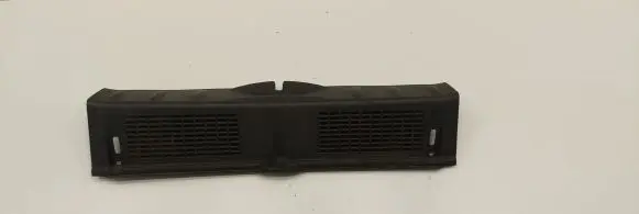 Trunk/boot sill cover protection