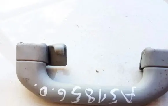 Skoda Octavia Mk1 (1U) Rear interior roof grab handle 1H0857607