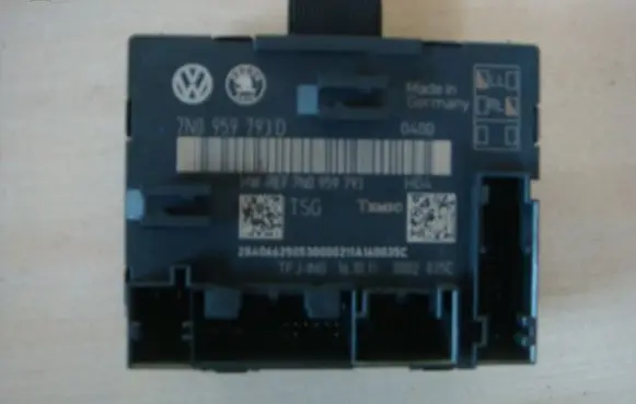 Skoda Yeti (5L) Door control unit/module 7N0959792