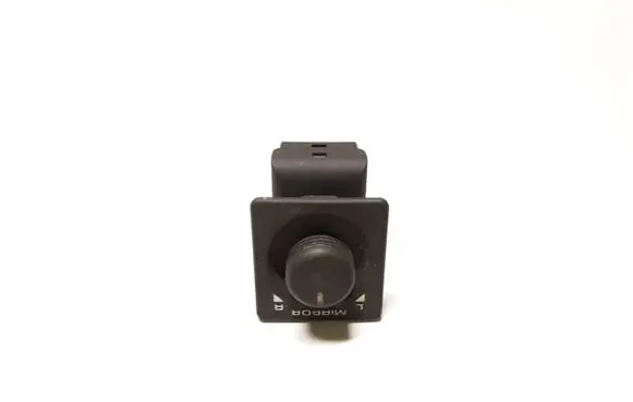 Land Rover Freelander Wing mirror switch AMR2498