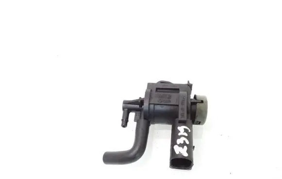 Audi A4 S4 B7 8E 8H Turbo solenoid valve 1J0906283C
