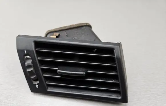 BMW X3 E83 Dashboard side air vent grill/cover trim 3400076 64223400076