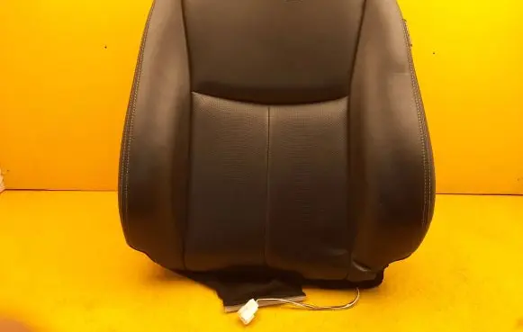 Infiniti Q50 Front driver seat 