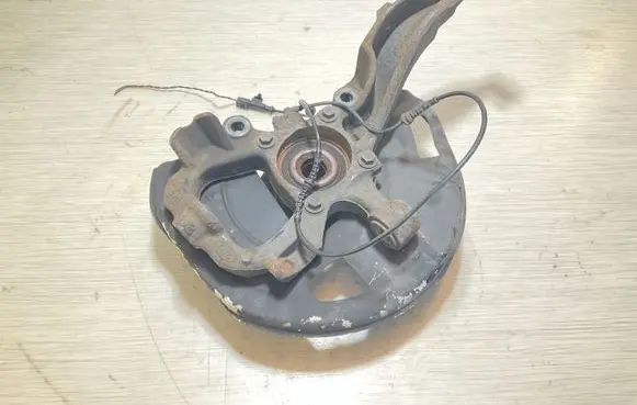 Land Rover Discovery 4 - LR4 Front wheel hub H223K186AB