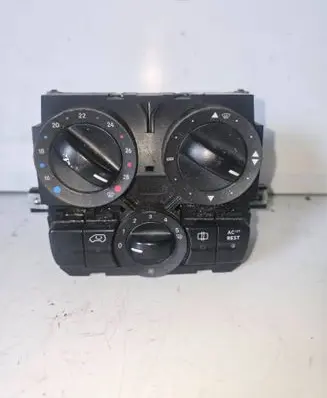 Mercedes-Benz Vito Viano W639 Climate control unit A6398301985 A6394420205 5HB00851212