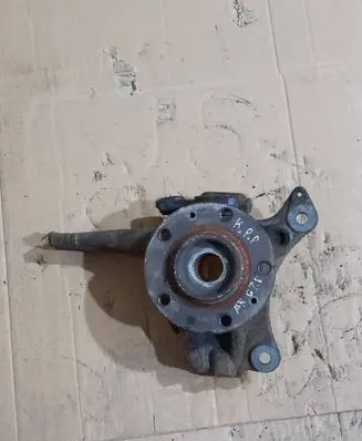 Citroen C5 Front wheel hub