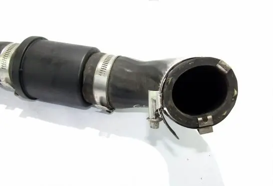 Air intake hose/pipe