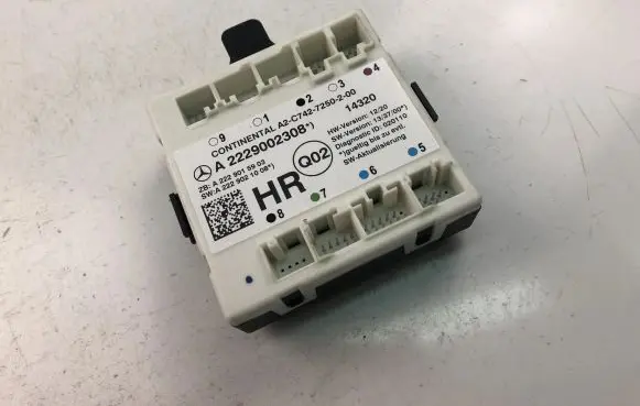 Mercedes-Benz C W205 Other control units/modules A2229002308