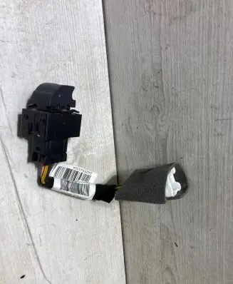 Dacia Sandero III Electric window control switch 254013145r