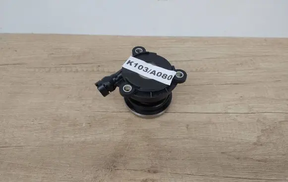 Opel Zafira B Clutch slave cylinder F-581668