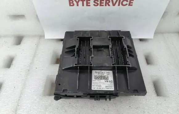 Volkswagen Transporter - Caravelle T5 Comfort/convenience module 7E0937190D
