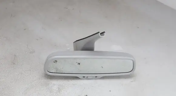 Rear view mirror (interior)