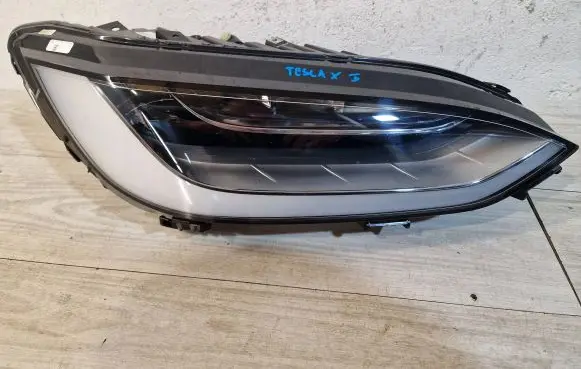 Tesla Model X Headlight/headlamp 1034319-01-C