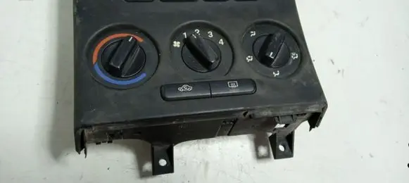 Opel Zafira A Climate control unit 90589777 90560950 04329