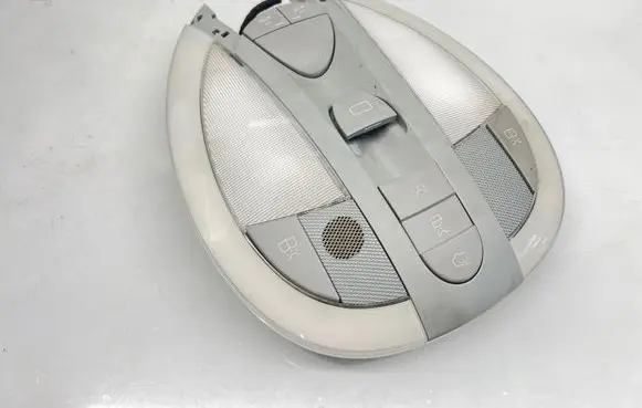 Mercedes-Benz E W211 Front seat light A2118204401