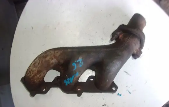 Mercedes-Benz S W126 Exhaust manifold