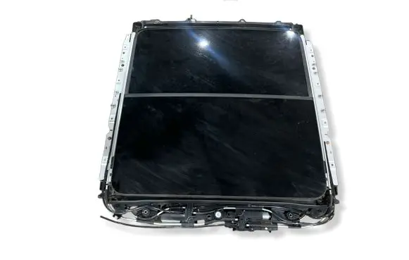 BMW X2 F39 Sunroof set 100361201J070 54107481650 7481650