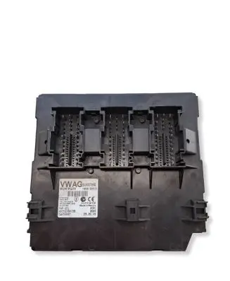 Volkswagen Scirocco Central body control module 5K0937086 H008S0019 A2C53350199