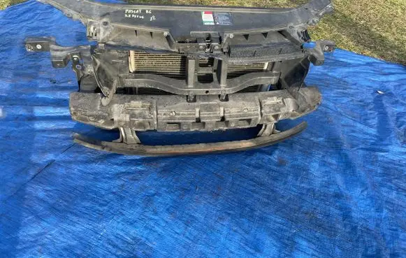 Volkswagen PASSAT B6 Radiator support slam panel