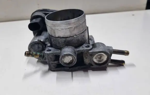Volkswagen PASSAT B5.5 Throttle valve 06B133062D 408238223002 01071
