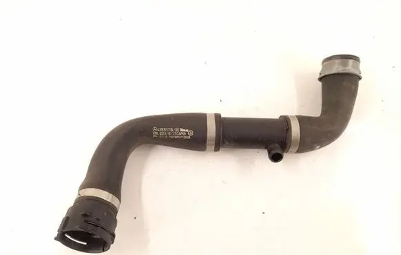 Mercedes-Benz C W205 Engine coolant pipe/hose 2055017184 A2055017184
