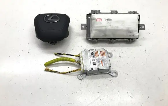Lexus LBX Airbag set TG20A01001 8917052R50 TG20B01001