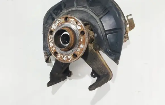 Volkswagen Golf VI Front wheel hub spindle knuckle