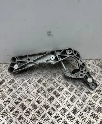 BMW X5 G05 Gearbox mounting bracket 8486998