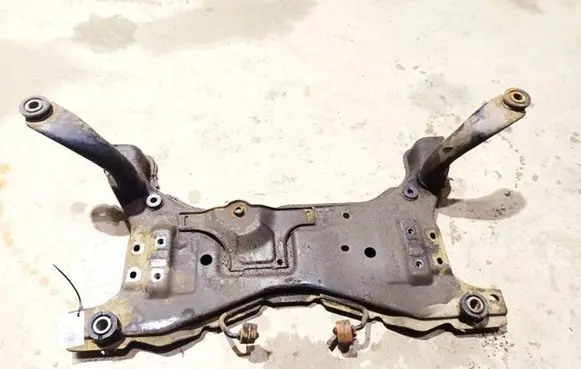 Mazda 5 Front subframe