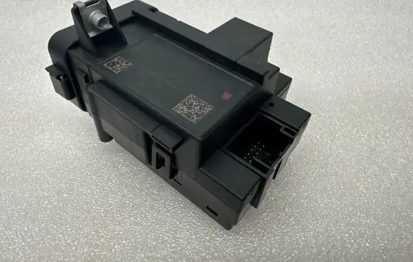 Audi A4 S4 B8 8K Ignition lock 8K0909131D 3330430102 03301637505022