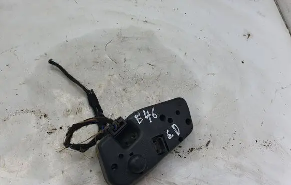 Tail light part