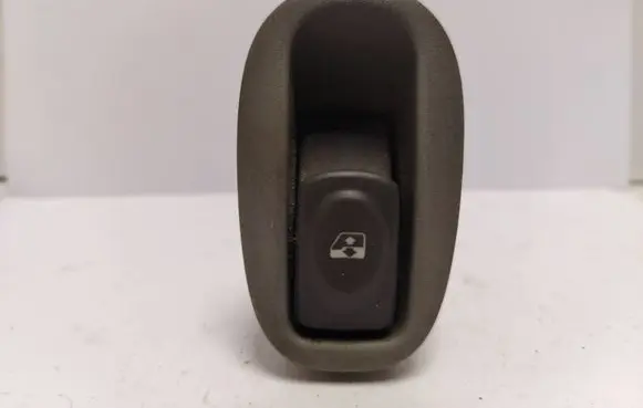 Renault Scenic I Electric window control switch 7700836267